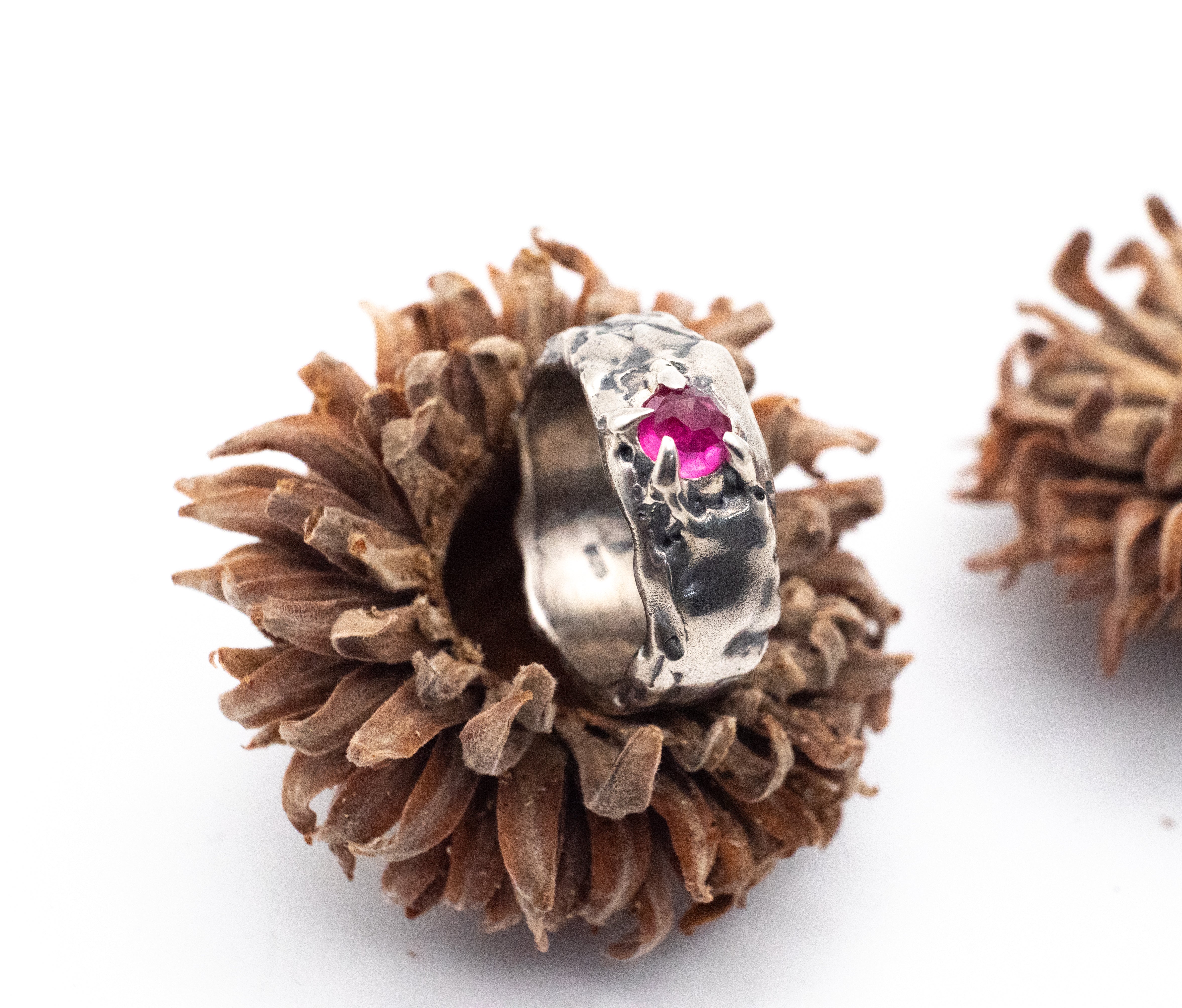 ιδιαιτερα ασημενια δαχτυλιδια