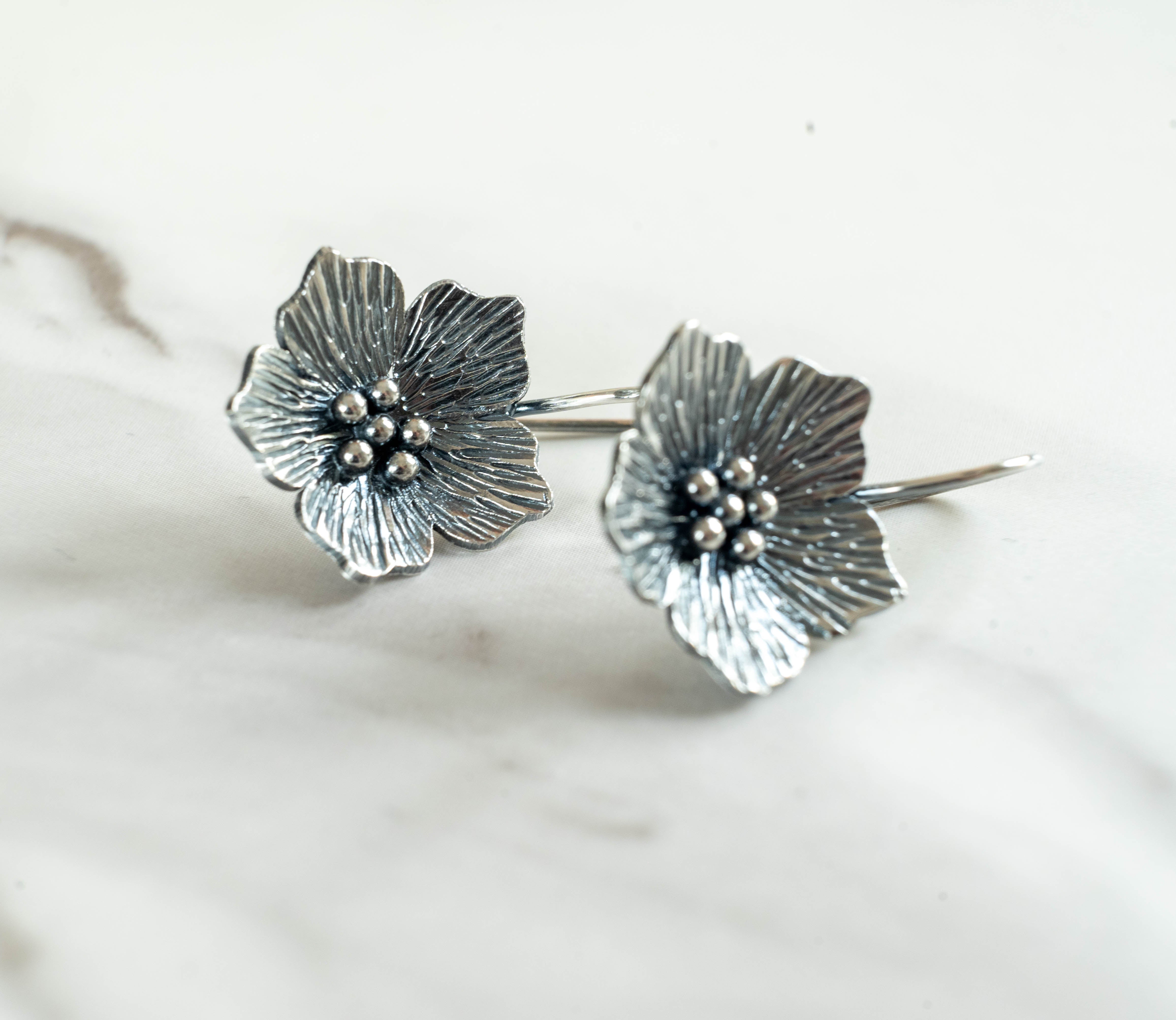 ασημενια σκουλαρικια