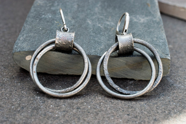 asimenia skoularikia krikoi