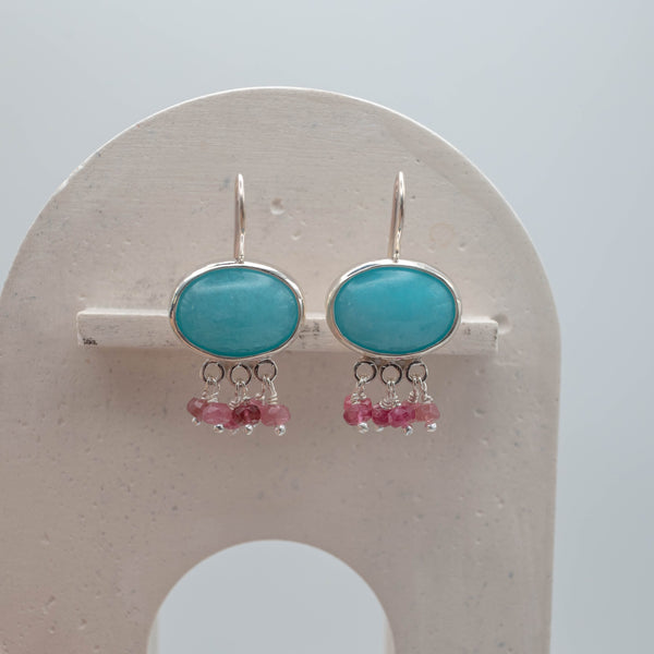 asimenia skoularikia me petres