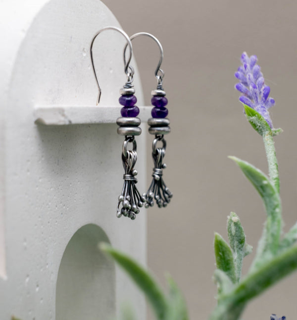 μωβ σκουλαρικια