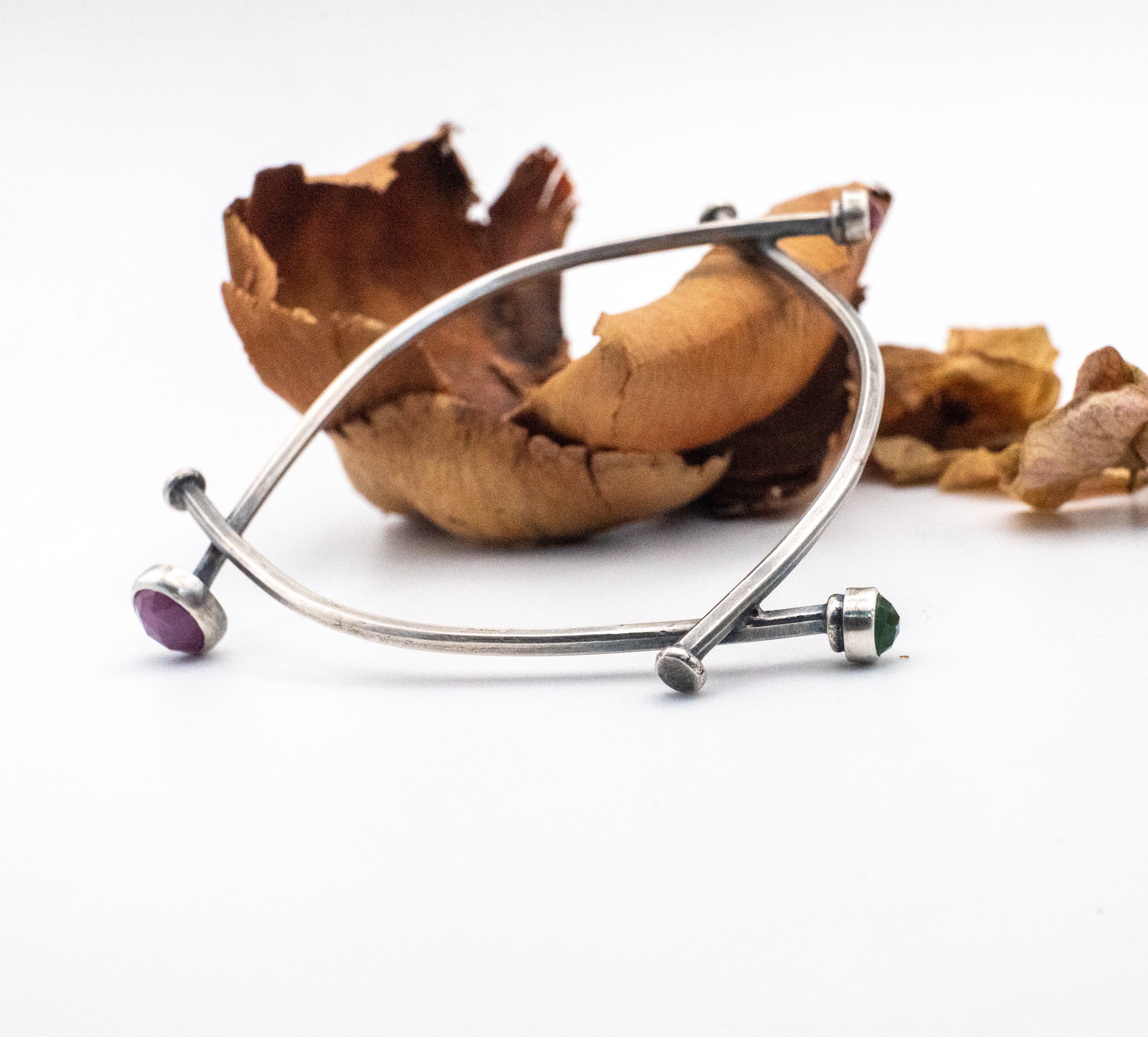 ασημενια βραχιολια με ημιπολύτιμες πετρες