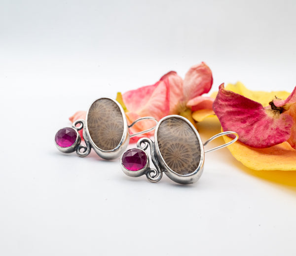 σκουλαρικια χειροποίητα με κοράλλι