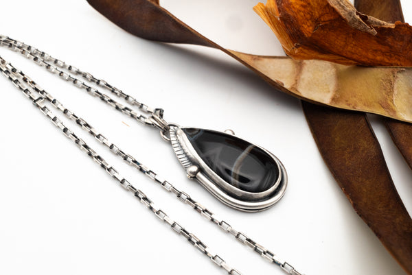 ιδιαιτερα γυναικεια κοσμηματα