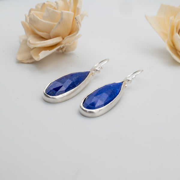 ενεργειακα κοσμηματα με πετρες