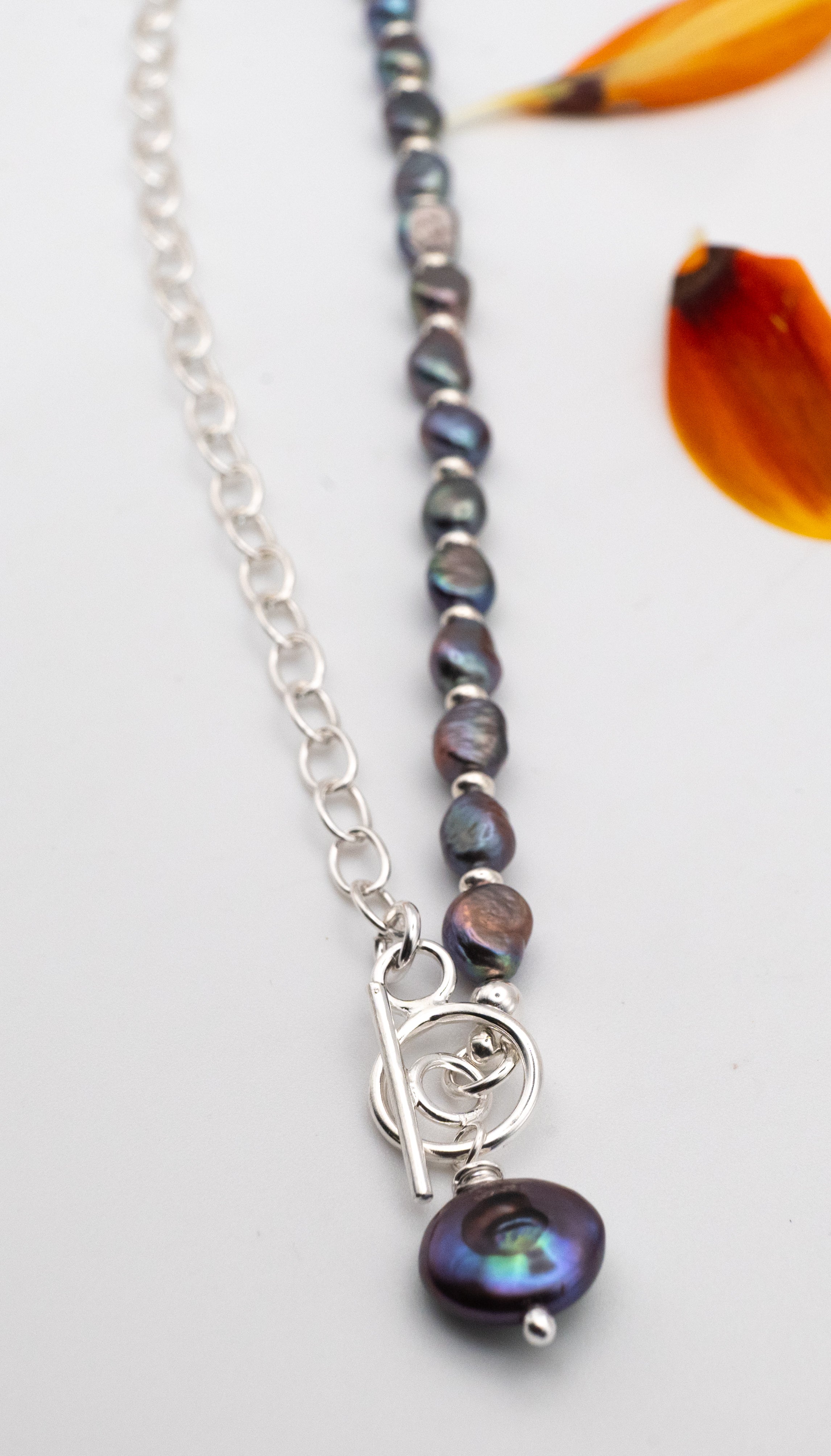 ασημένιο κολιέ με μαργαριτάρια