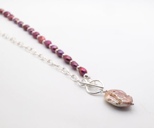 ασημενιο μοντερνο κολιε με μαργαριταρια καλλιεργειας