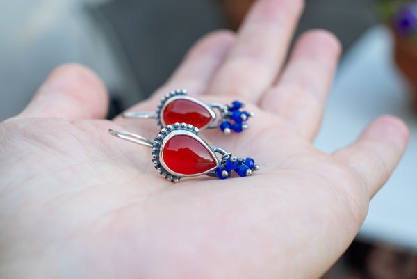 χειροποίητα σκουλαρίκια από ασήμι 925 με χαλκηδόνιο