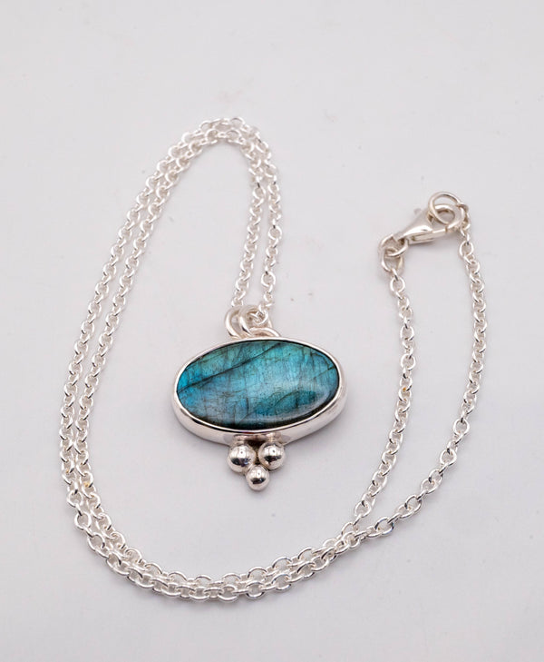 κοσμηματα με φυσικους κρυστάλλους ασημενια 