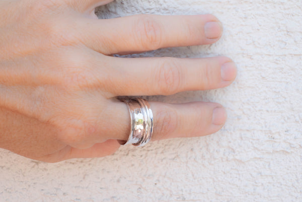 δαχτυλιδια για τον αντιχειρα ιδιαιτερα απο ασημι