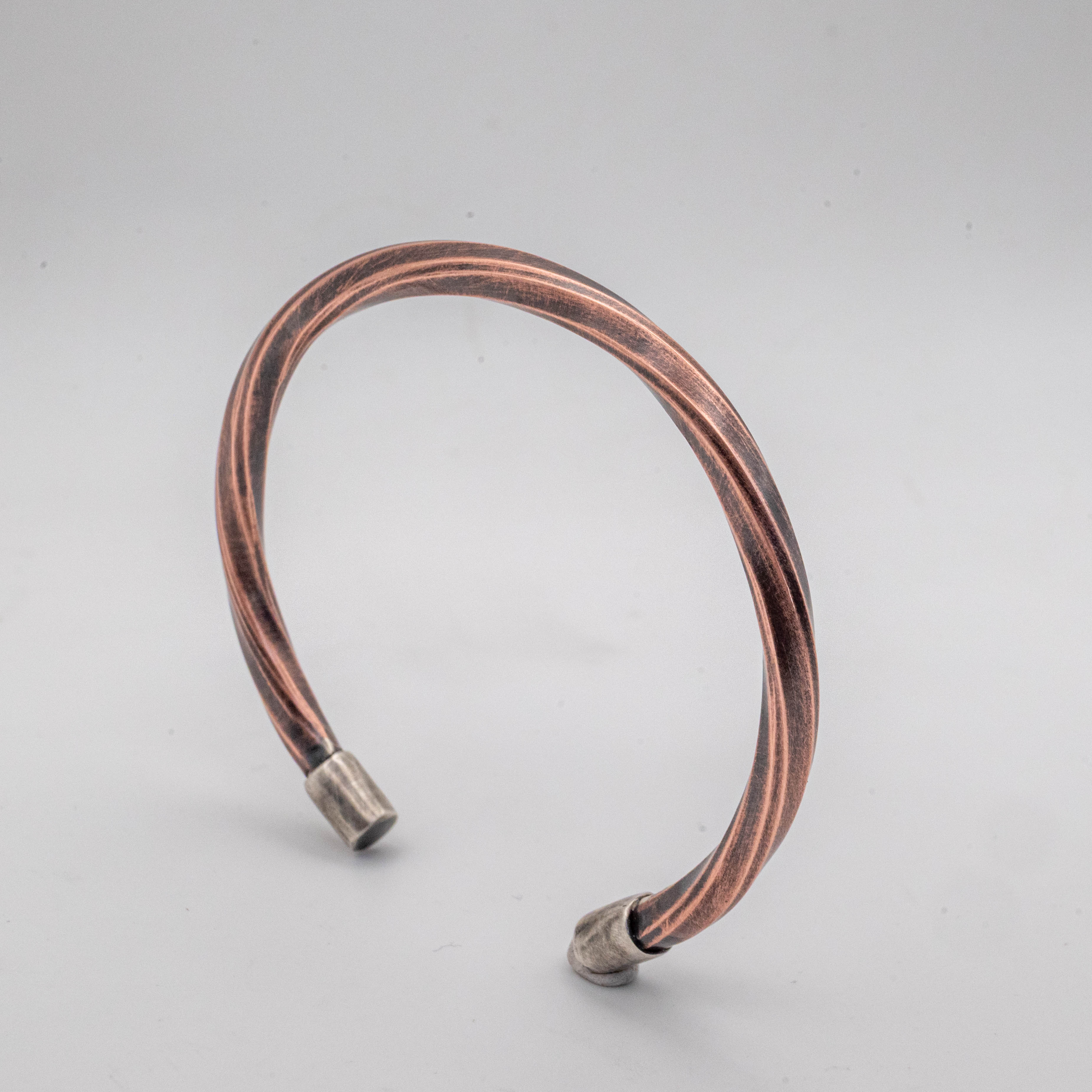 χαλκινα βραχιολια ανδρικα