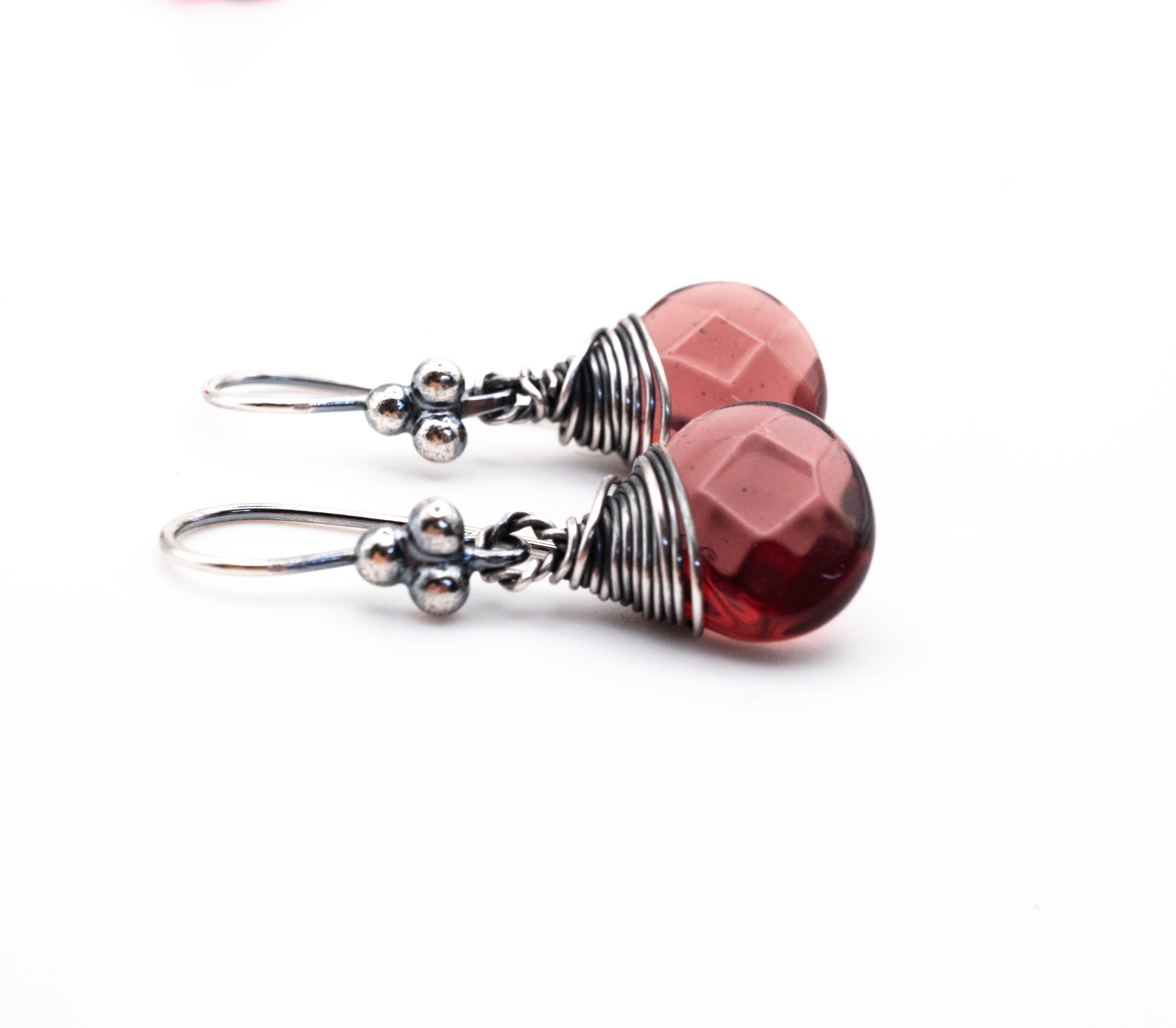 ασημενια κρεμαστα σκουλαρικια  με πετρες