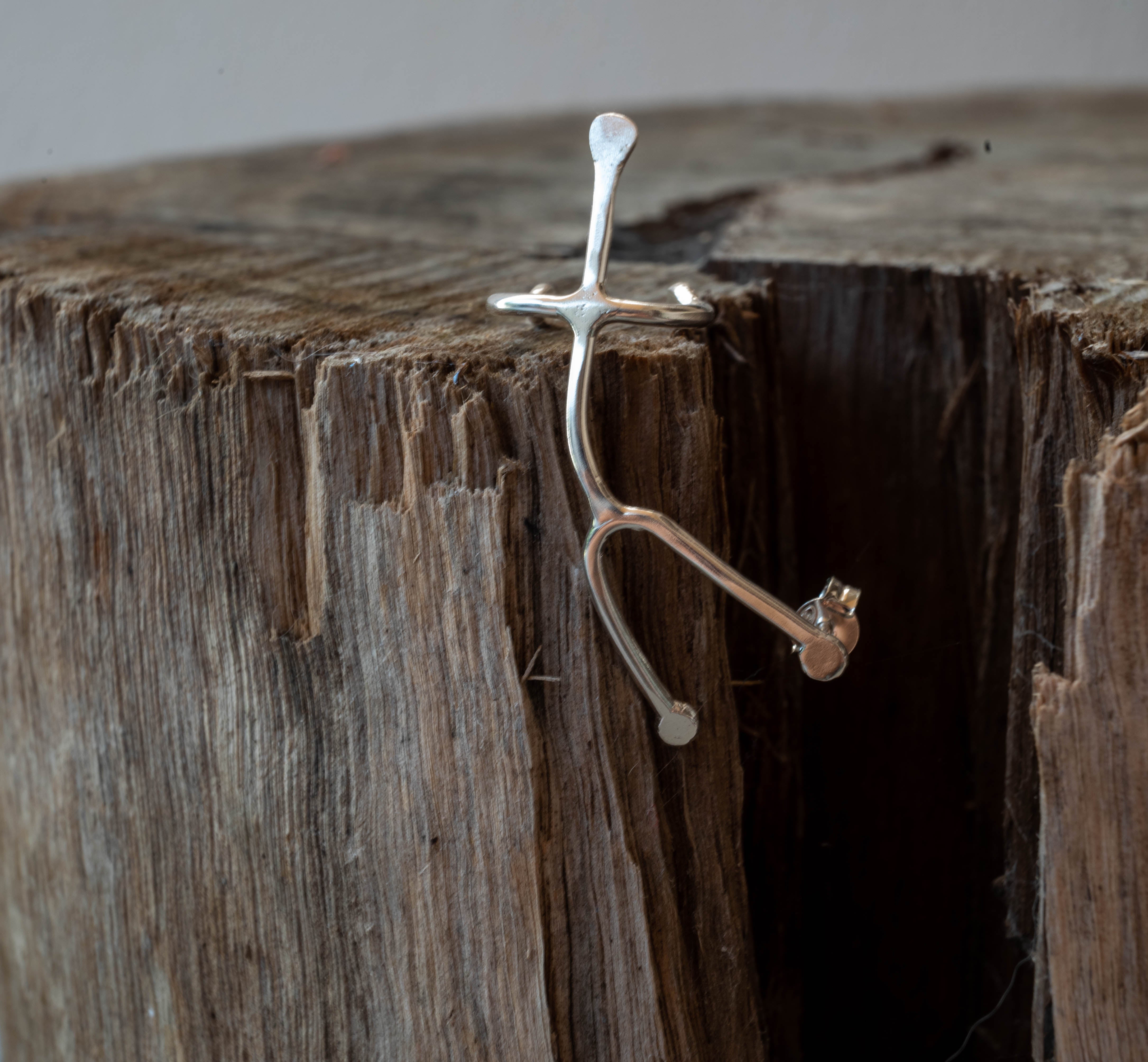 ασημένιο σκουλαρίκι μεγάλο φιγούρα