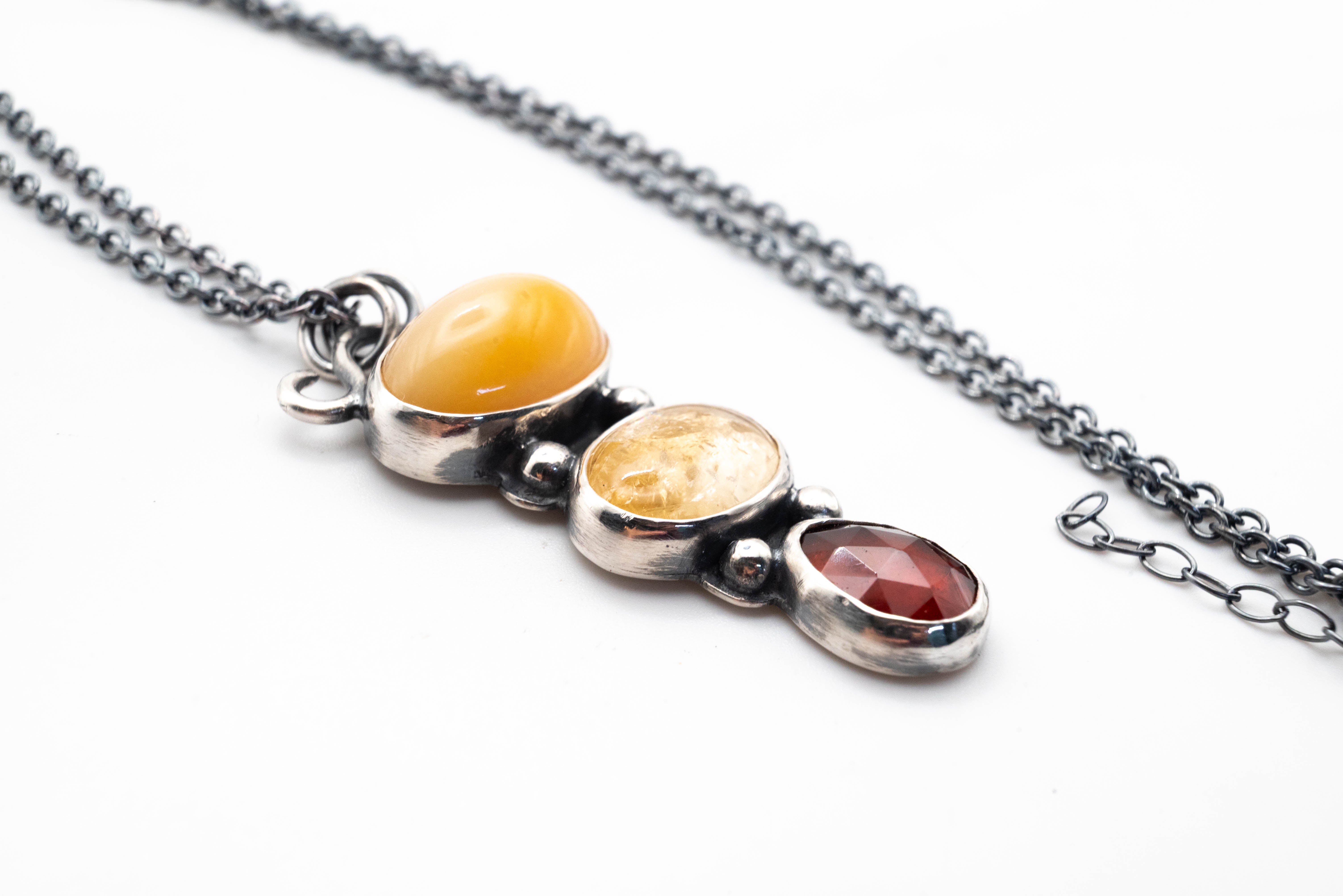 ενεργειακες πετρες κοσμηματα