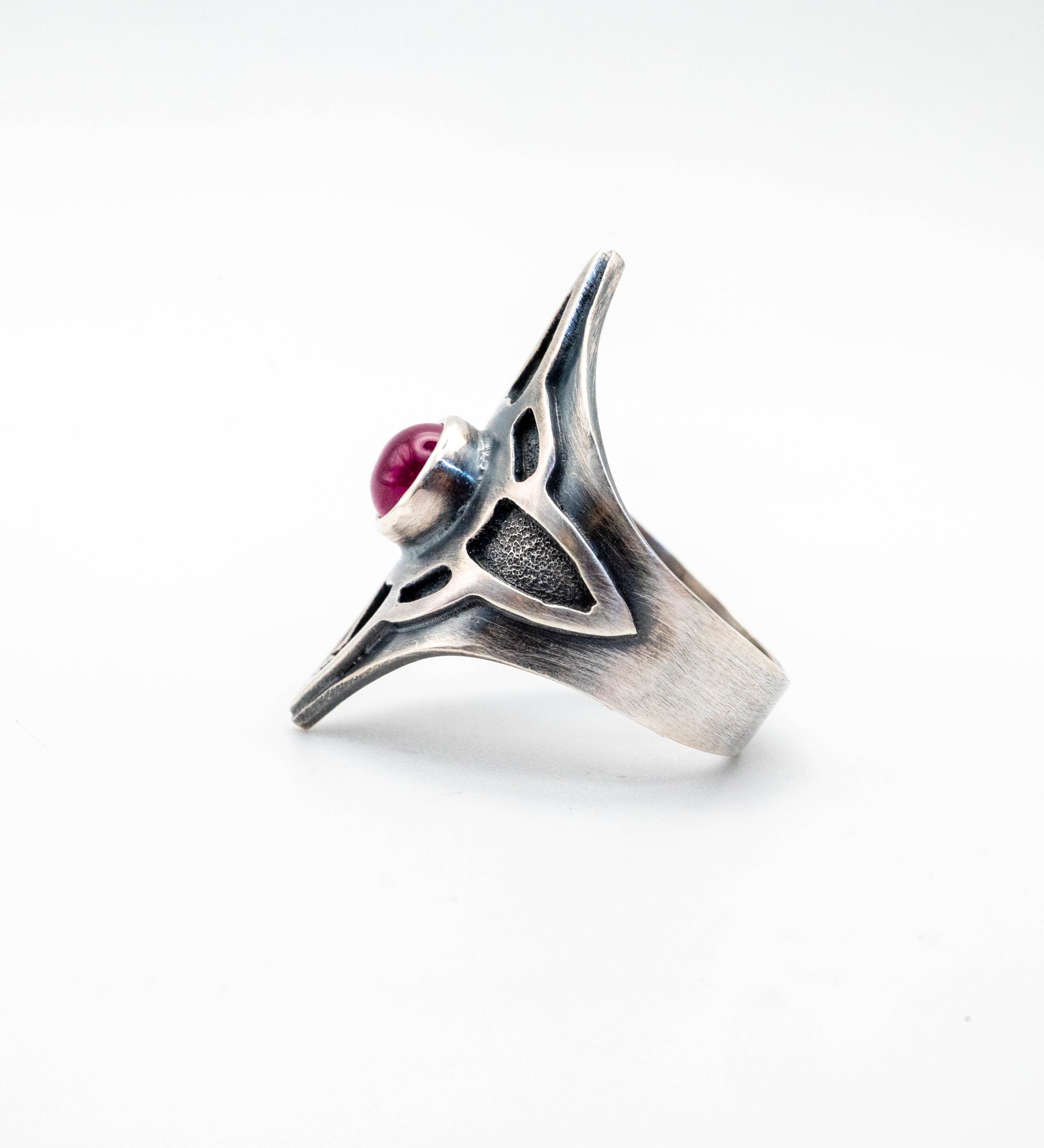 κομψό ασημένιο δαχτυλίδι