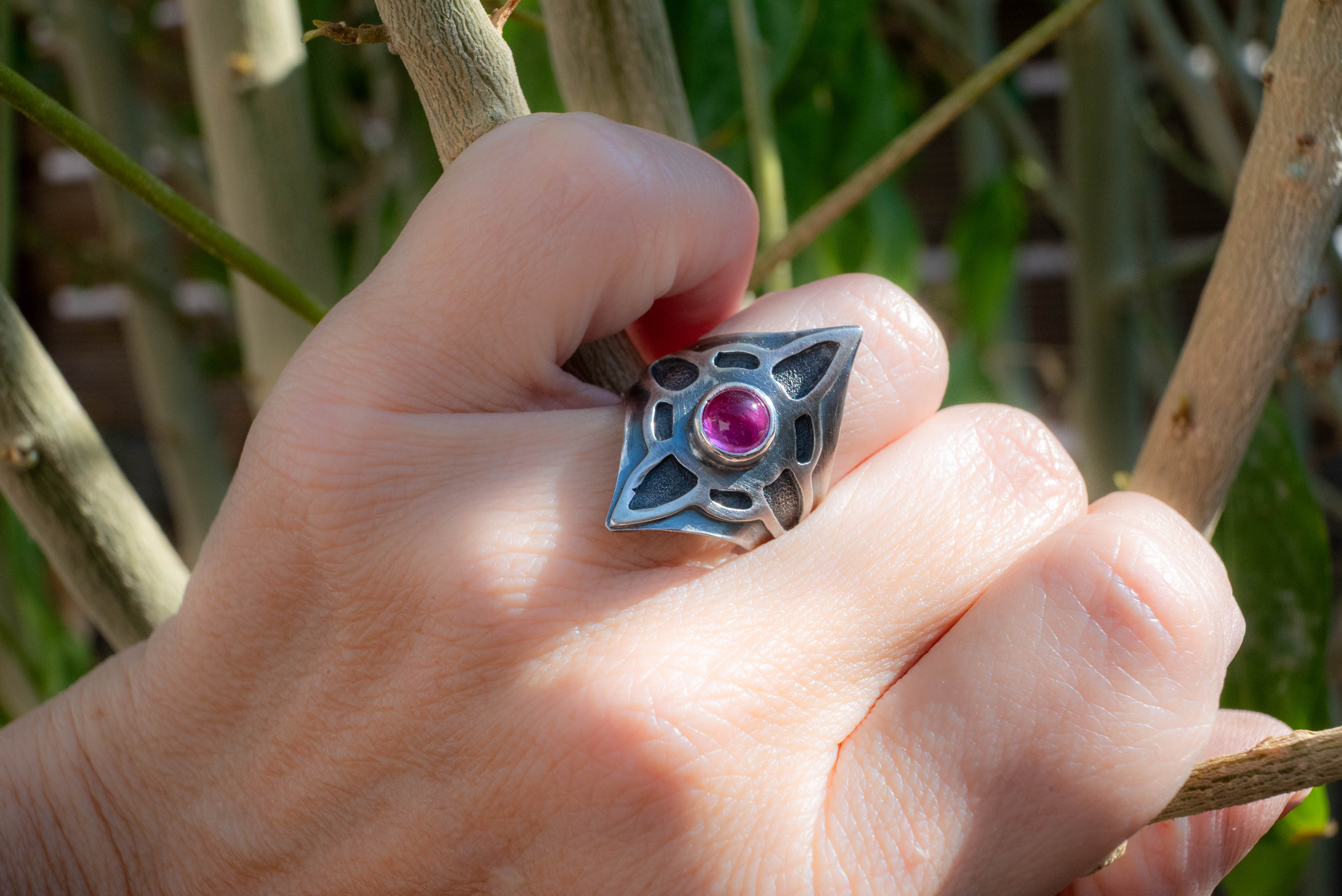 δαχτυλίδι γενεθλίων Ιουλίου