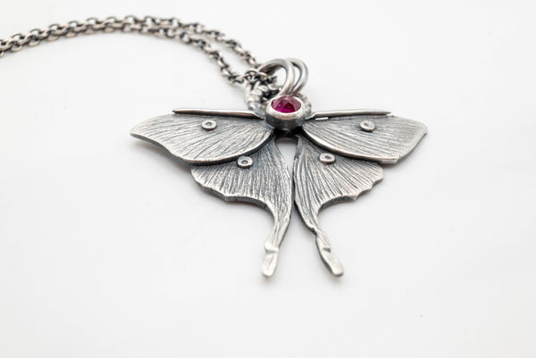 κοσμήματα με ζώα και φύση