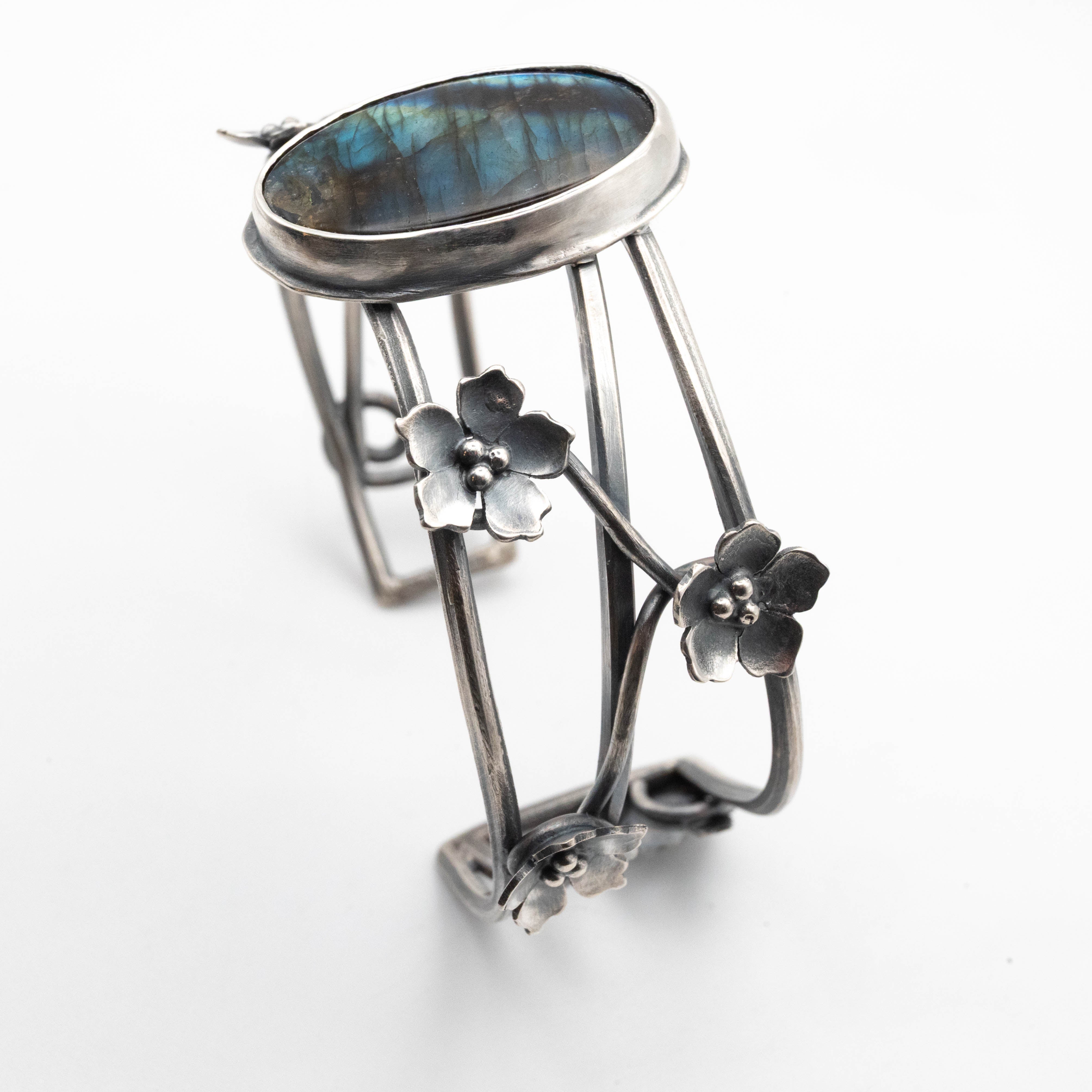 βραχιόλι με φυσική πέτρα λαμπραδορίτη