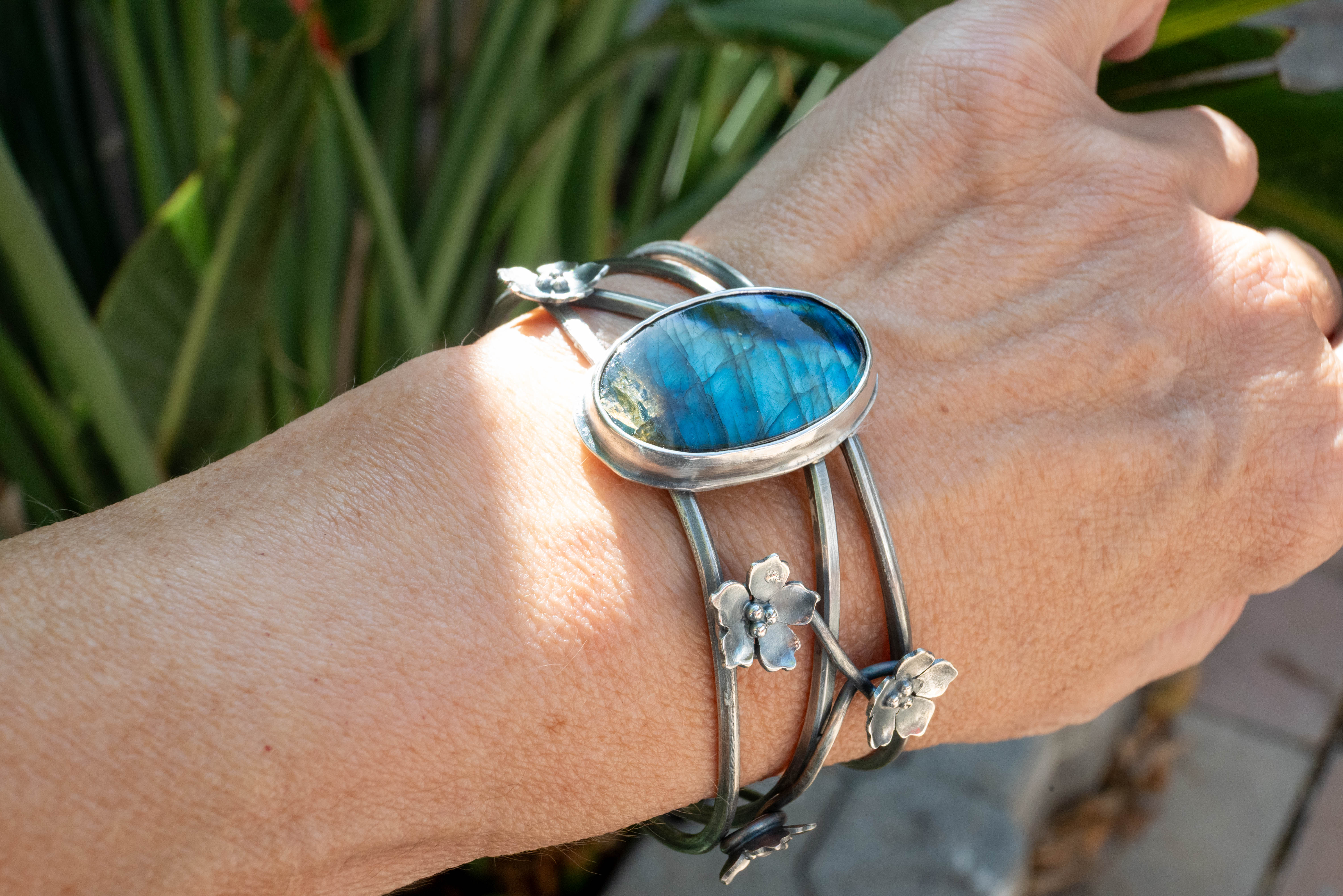 ανοιγόμενο cuff βραχιόλι ασήμι