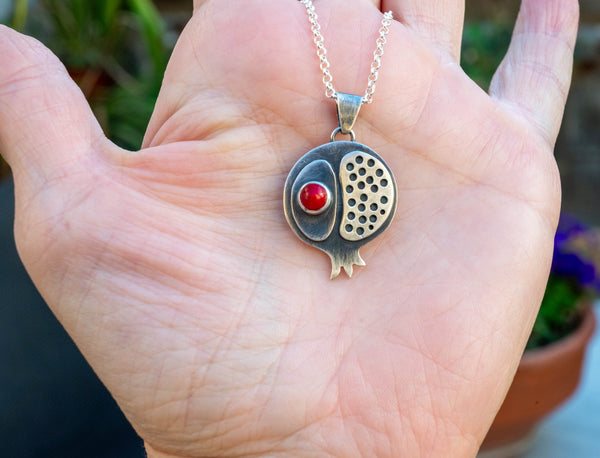 χειροποίητο γούρι ρόδι για τη νέα χρονιά