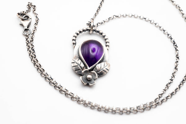 κολιέ εμπνευσμένο από τη φύση