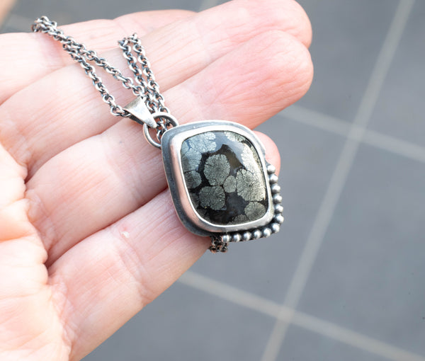 ασημένιο κολιέ 925 μοναδικό κομμάτι με πετρα