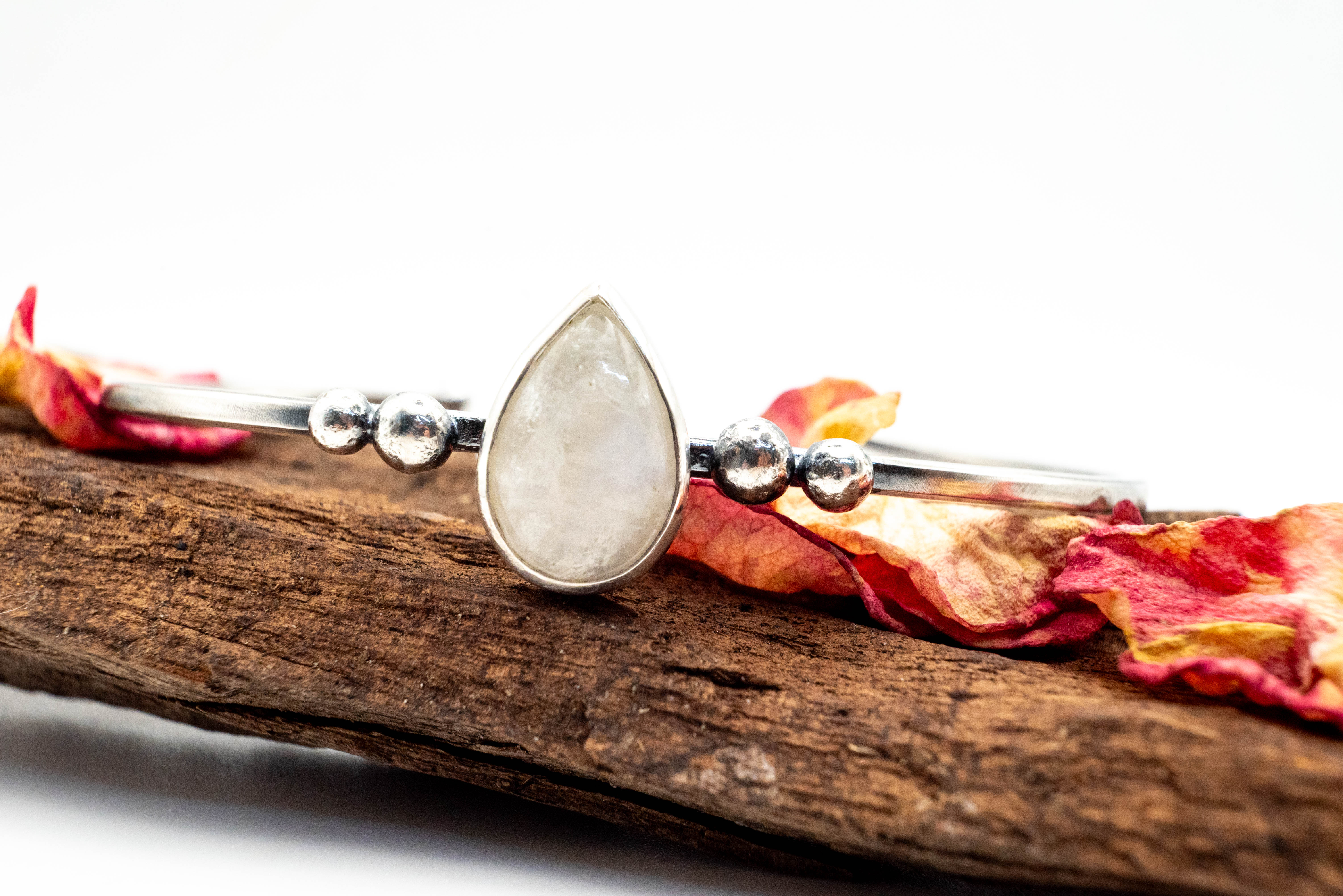 βραχιολια χειροποιητα με πετρες φεγγαροπετρα