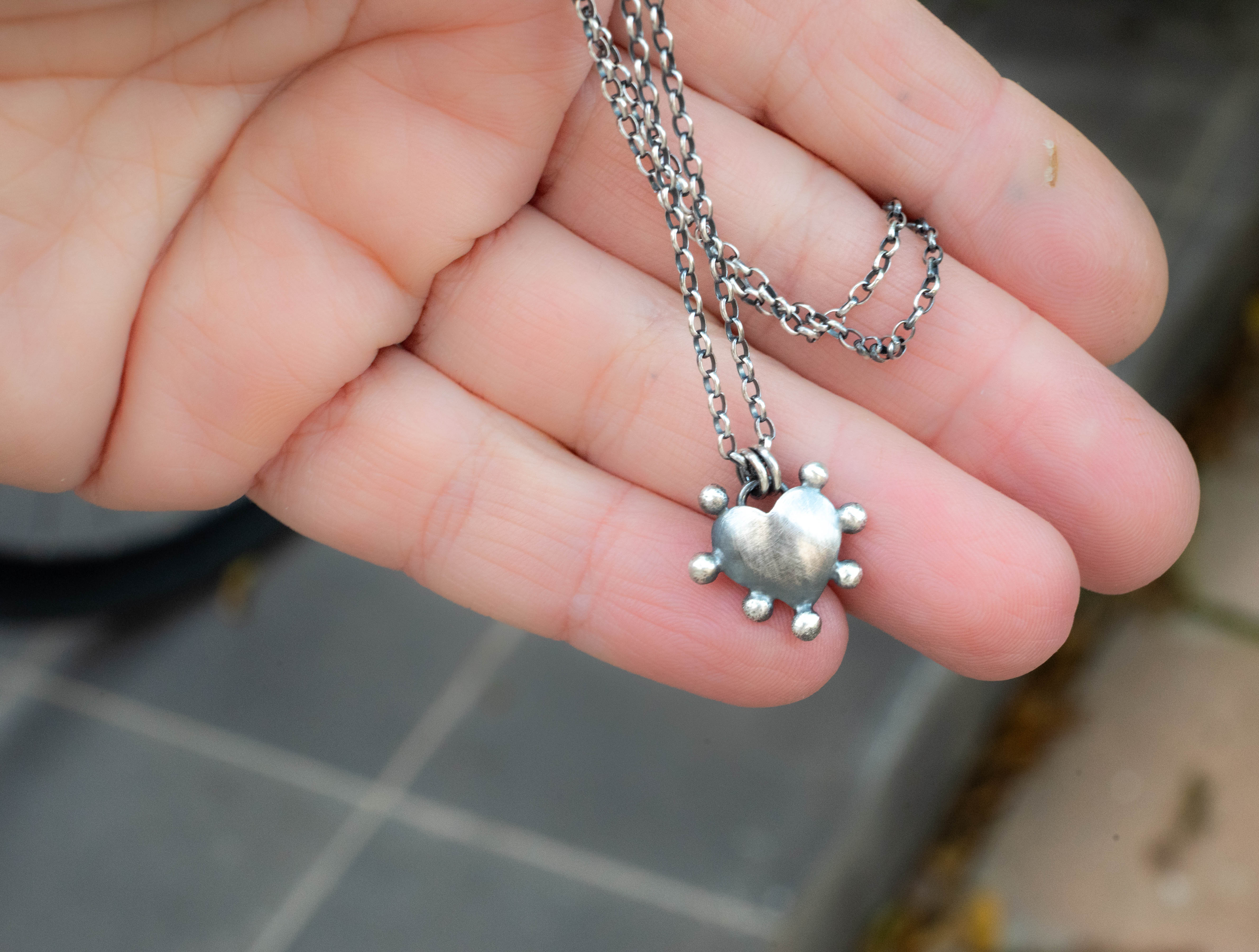 διακριτικό κολιέ καρδιά