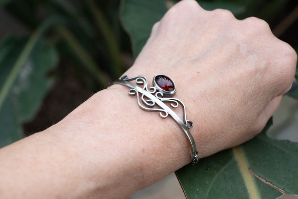 κοσμηματα βραχιολια με ημιπολυτιμες πετρες