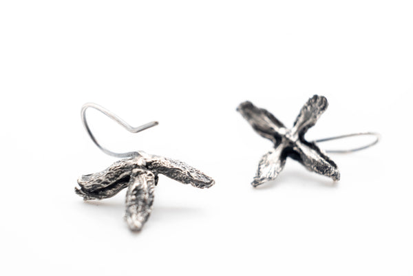 skoularikia kremasta apo asimi 925