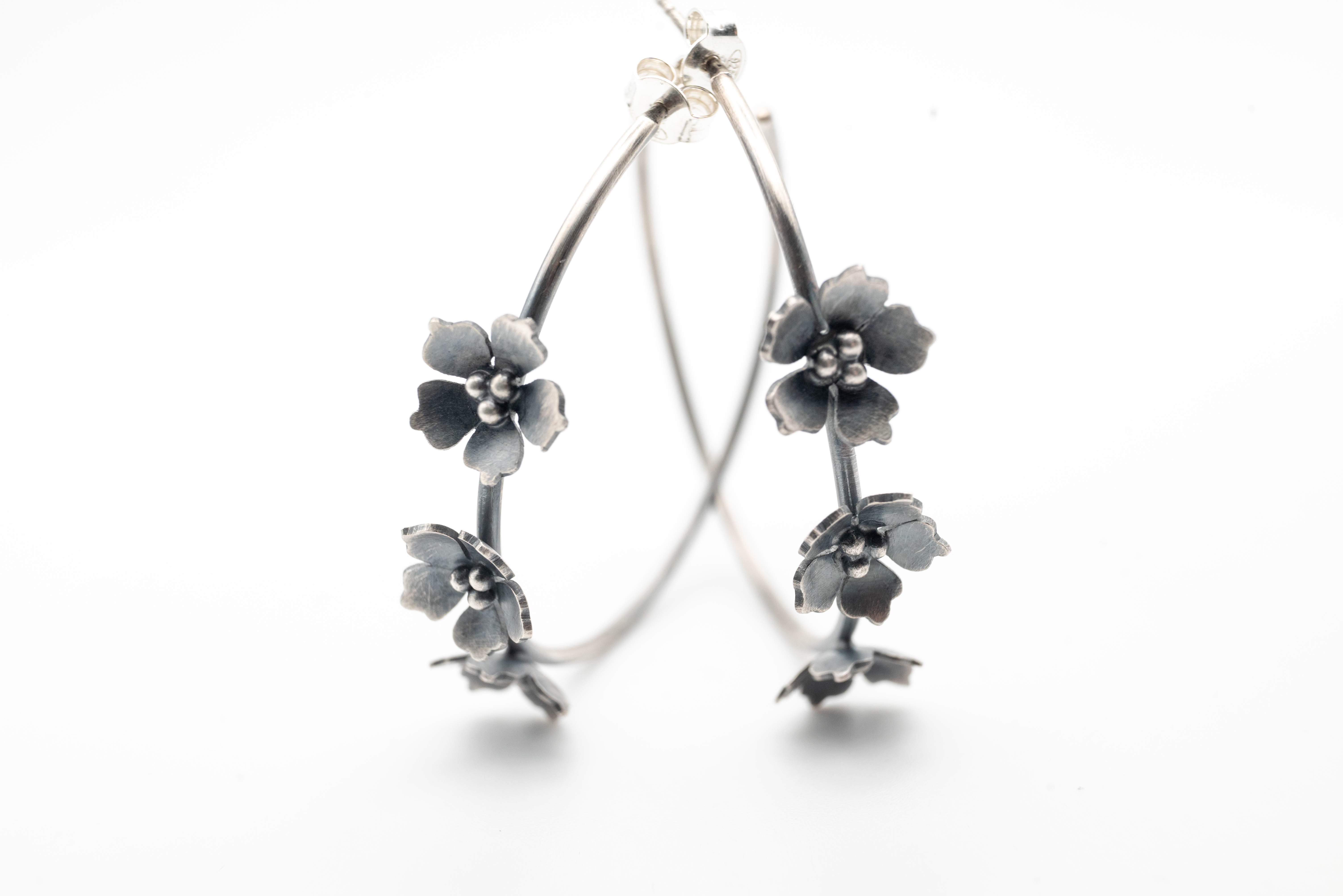 asimenia skoularikia krikoi