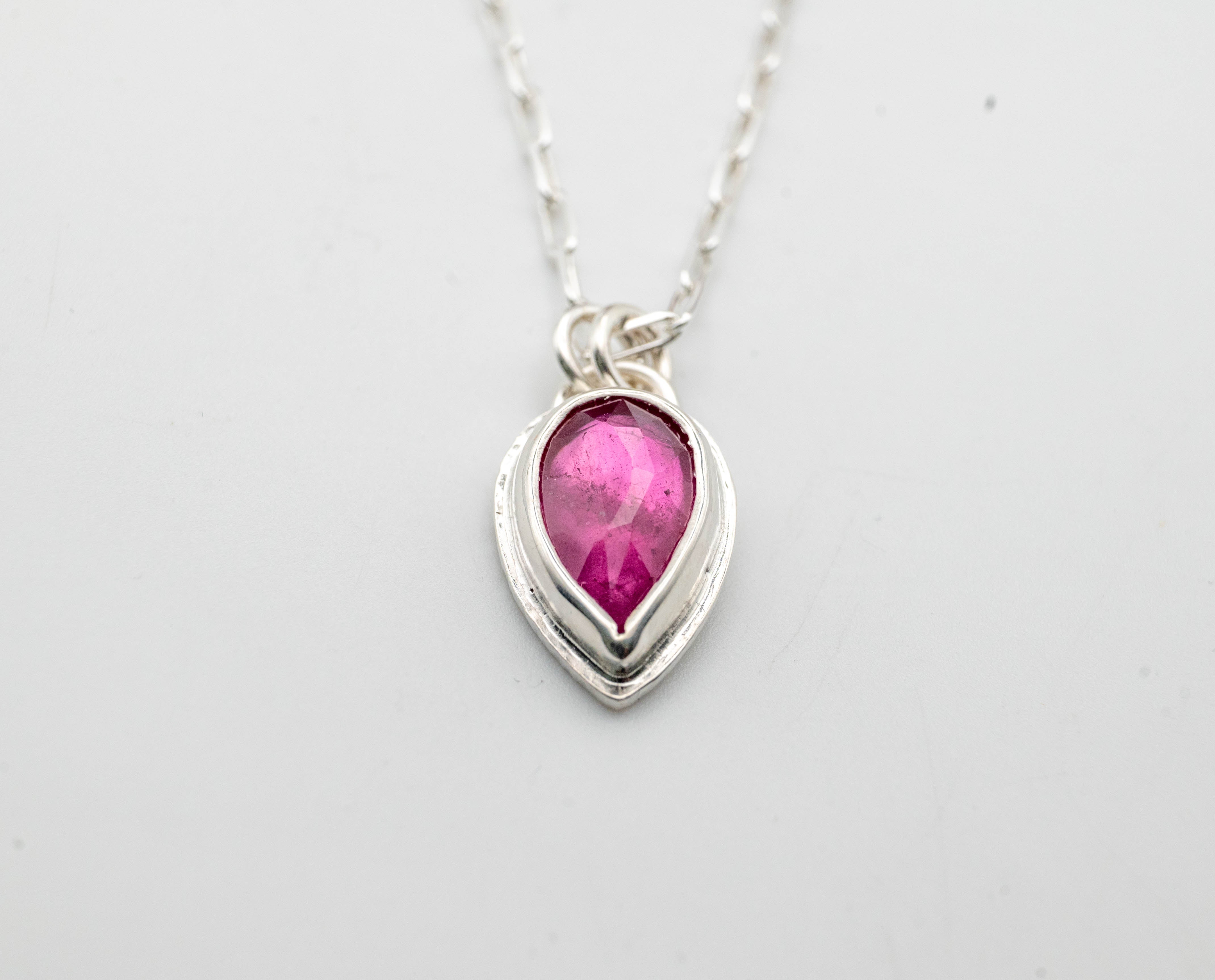 Silver handmade necklace with Pink Sapphire