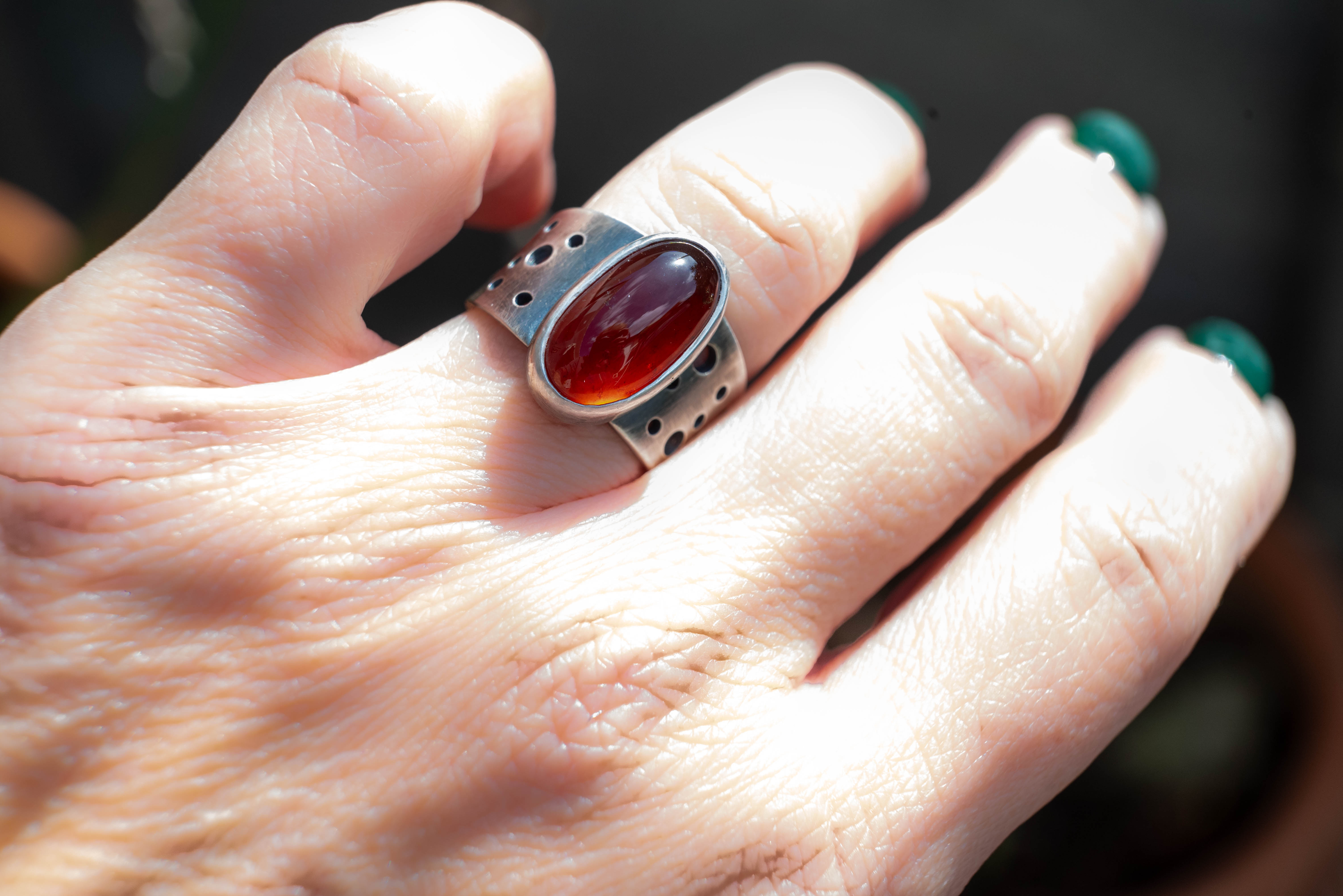 asimenia xeiropoiita daxtilidia