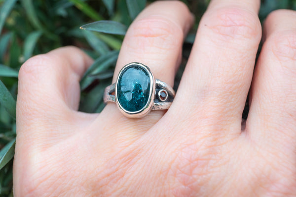 ασημενιο δαχτυλιδι με κυανιτη