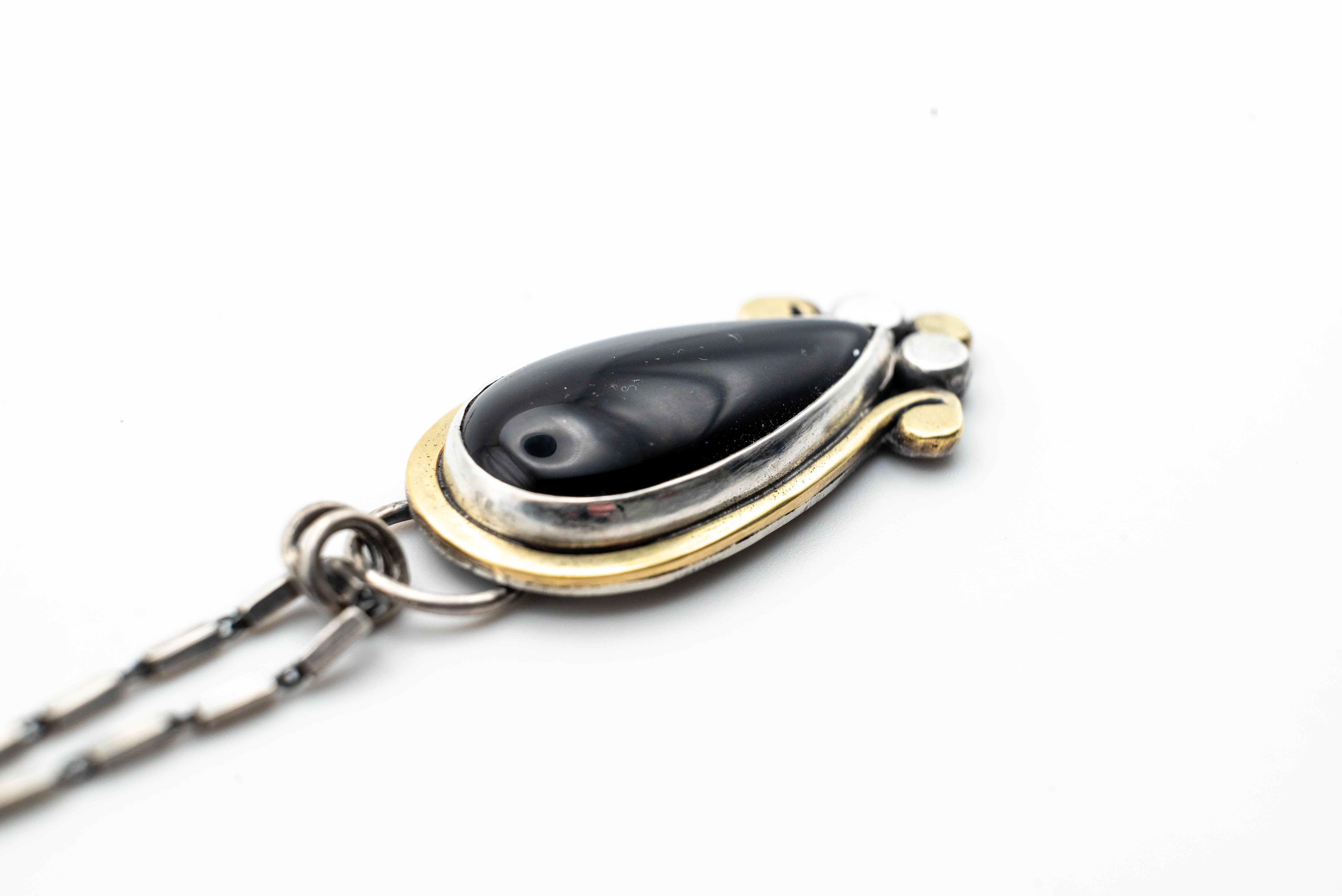 χειροποιητα ασημενια κολιε με πετρες