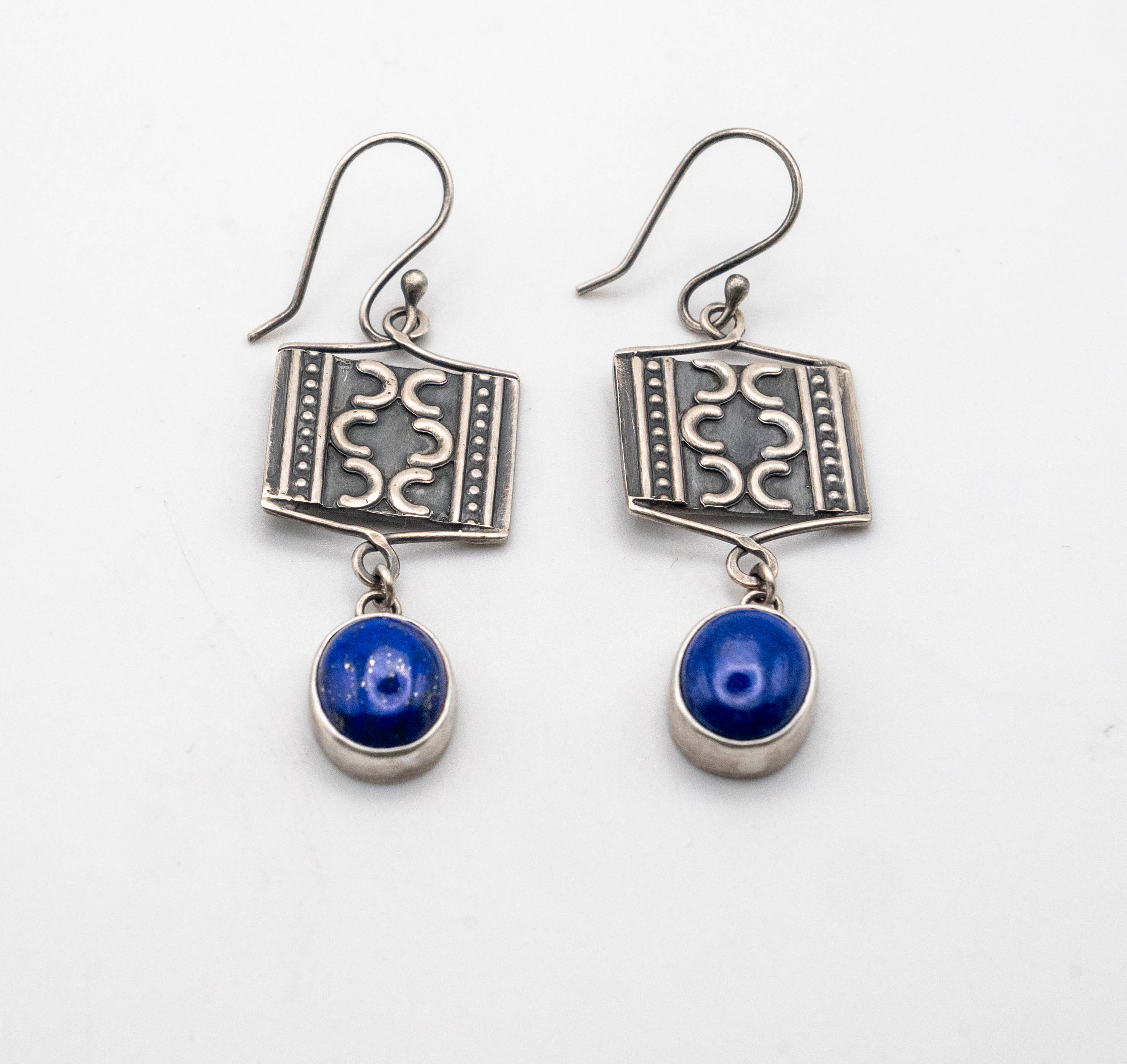 ασημενια κοσμηματα με πετρες