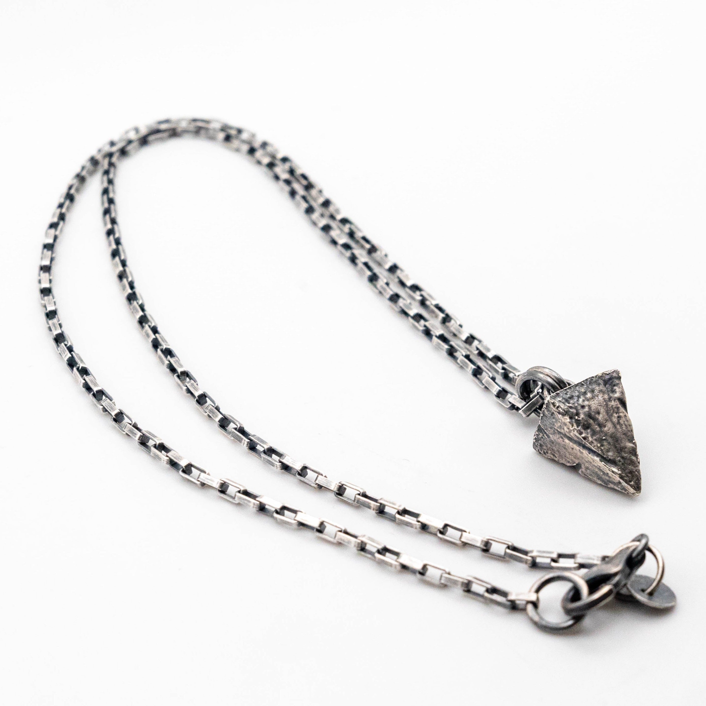 andriko kolie apo asimi