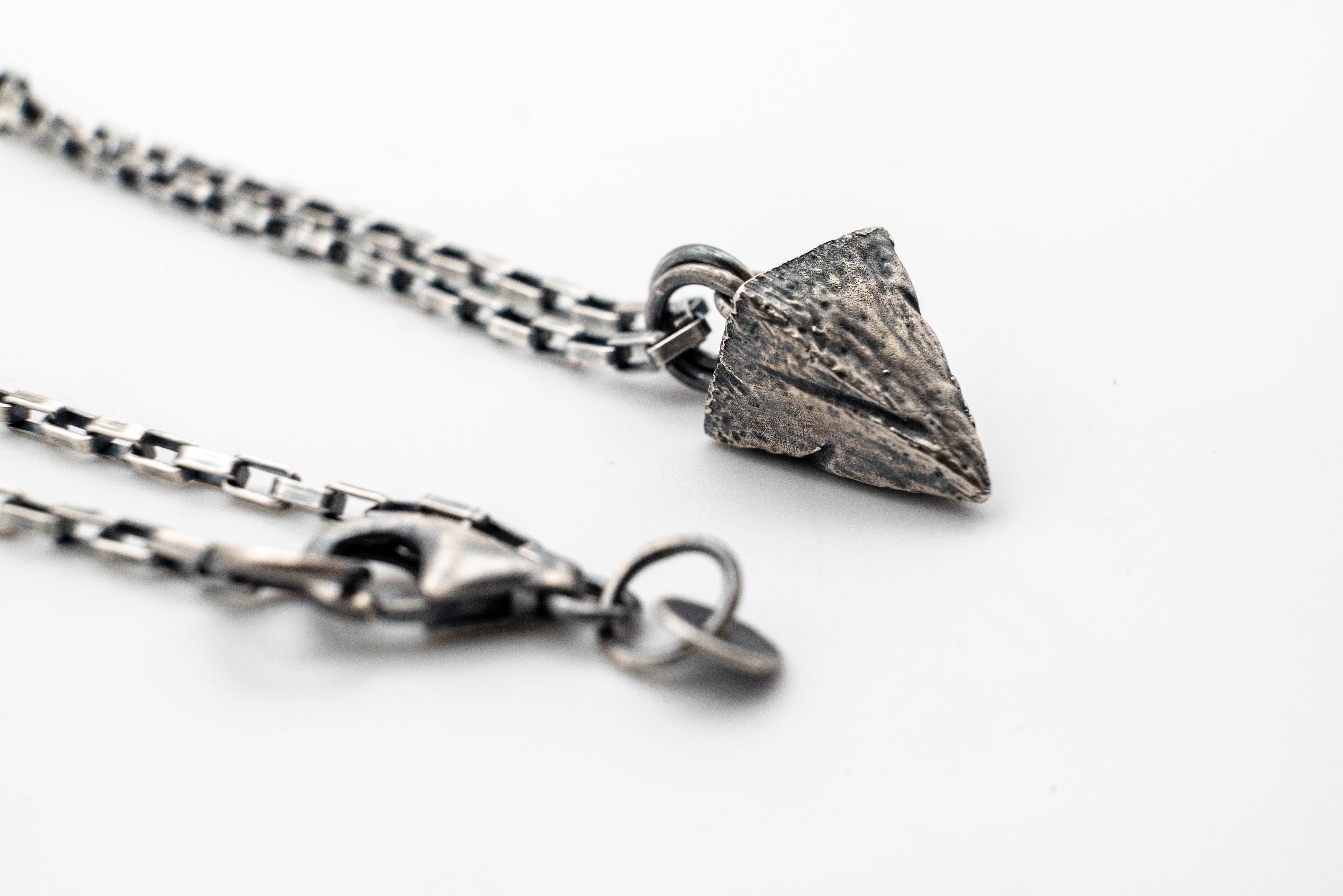 Χειροποίητο ασημένιο μενταγιόν πυραμίδα