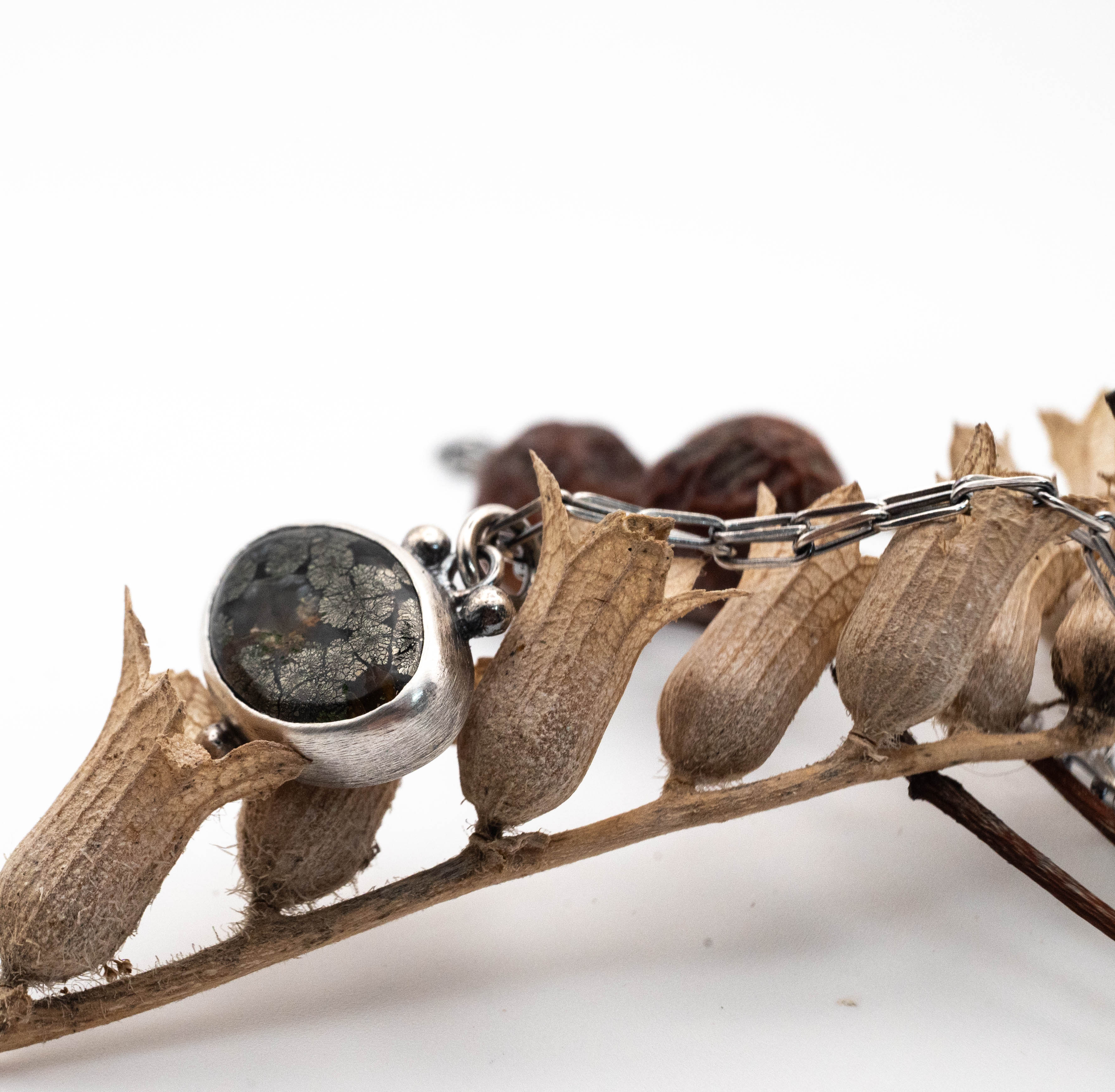 κολιε με ημιπολυτιμους λιθους