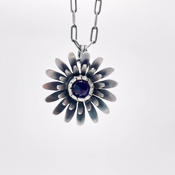 Handmade silver flower necklace with Amethyst