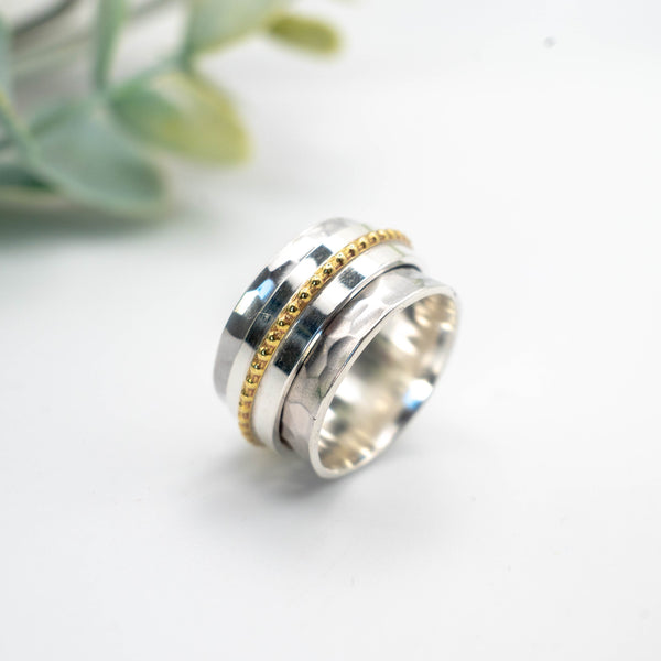 Χειροποίητο spinner δαχτυλίδι ασήμι 925 με ορειχάλκινο dot σύρμα 12χιλ – frontal view – SILVERstro