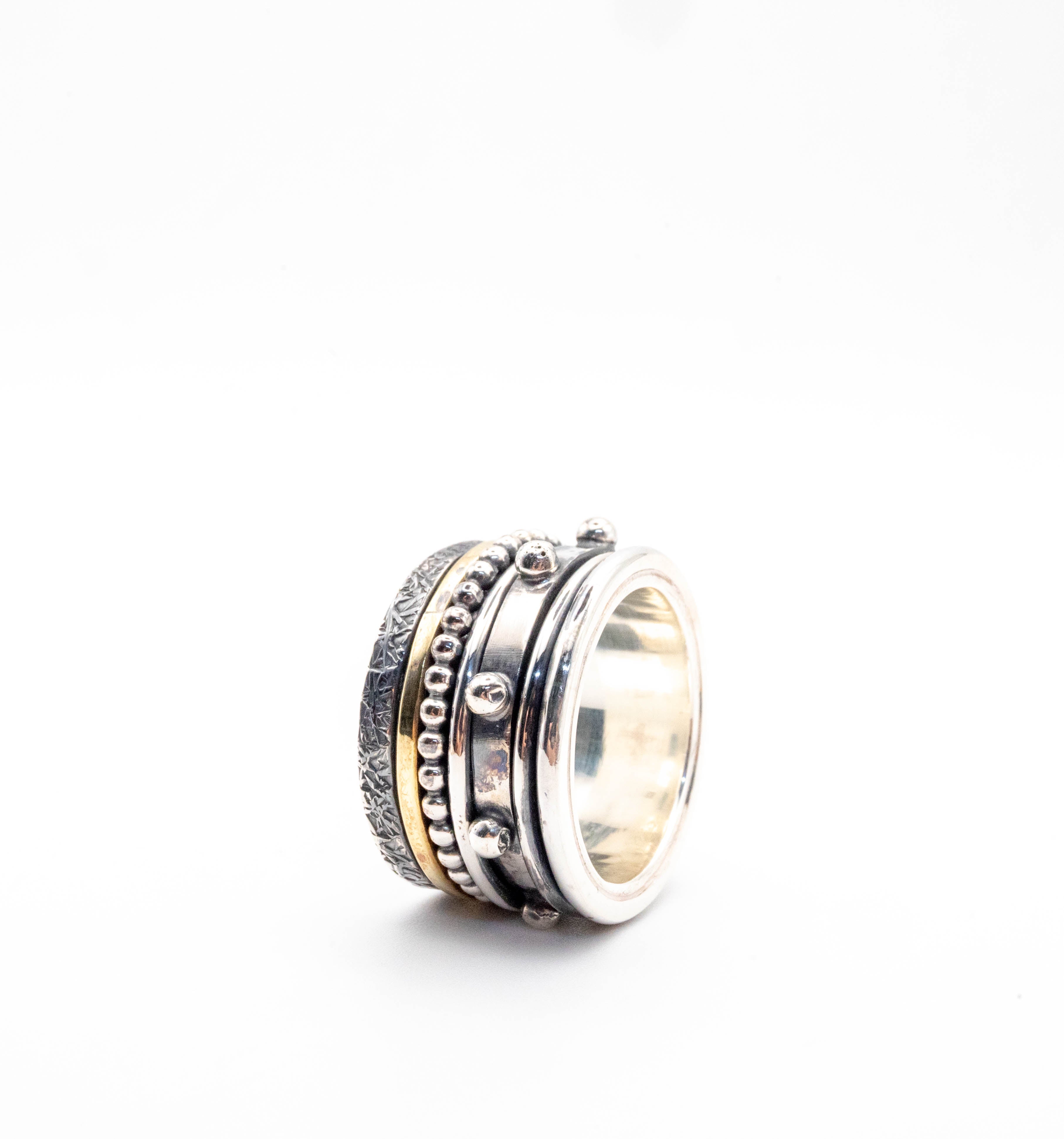 Φαρδύ spinner unisex με 4 ασημένιους και 1 ορειχάλκινο κρίκο – πλάγια όψη – SILVERstro