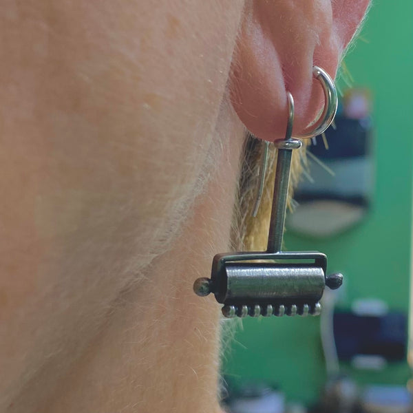 geometrika skoularikia asimenia