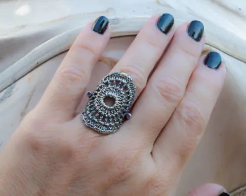 Μοτίφ Κολιέ και Σκουλαρίκια