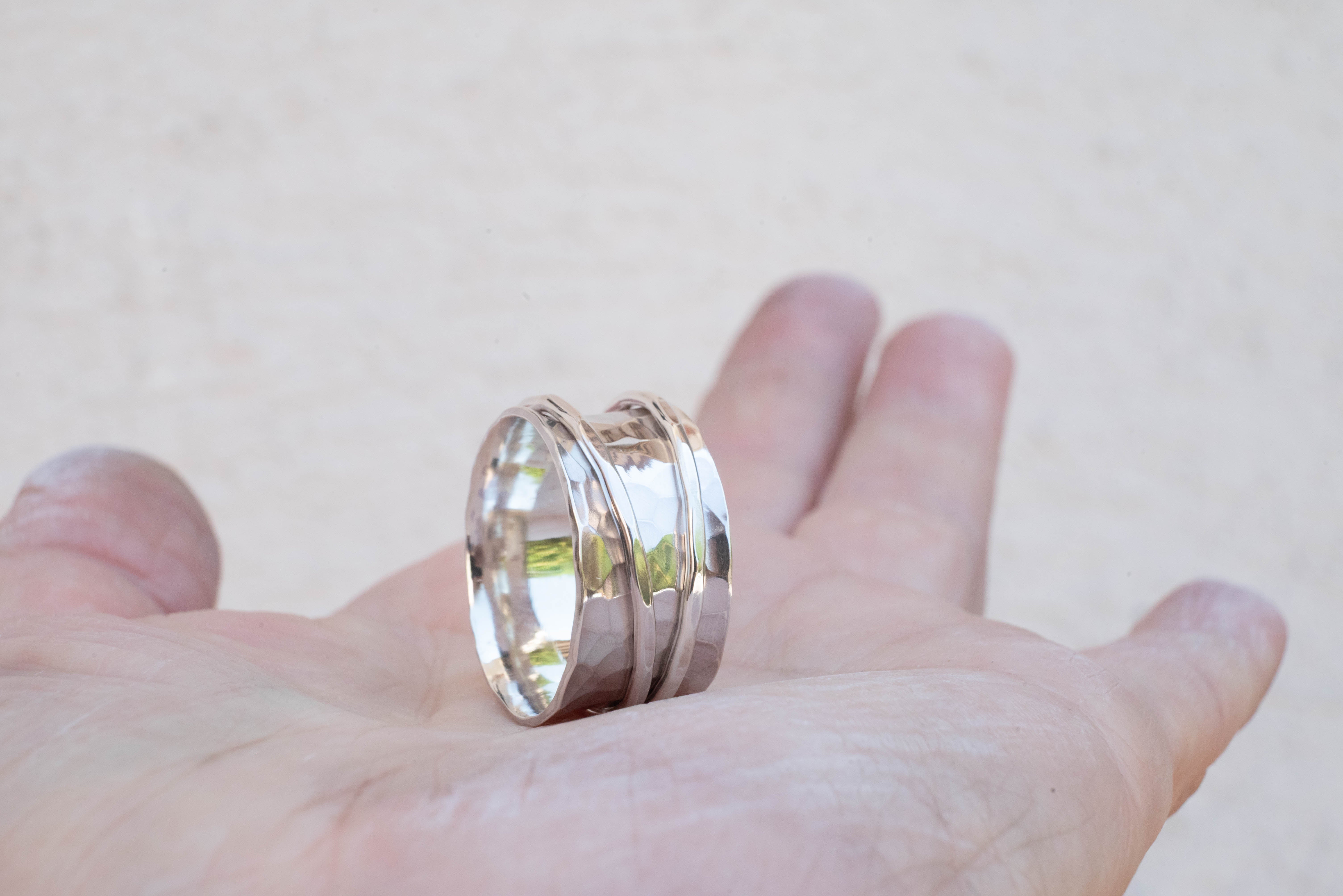Χειροποίητο unisex spinner anti-stress δαχτυλίδι ασήμι – studio shot – SILVERstro