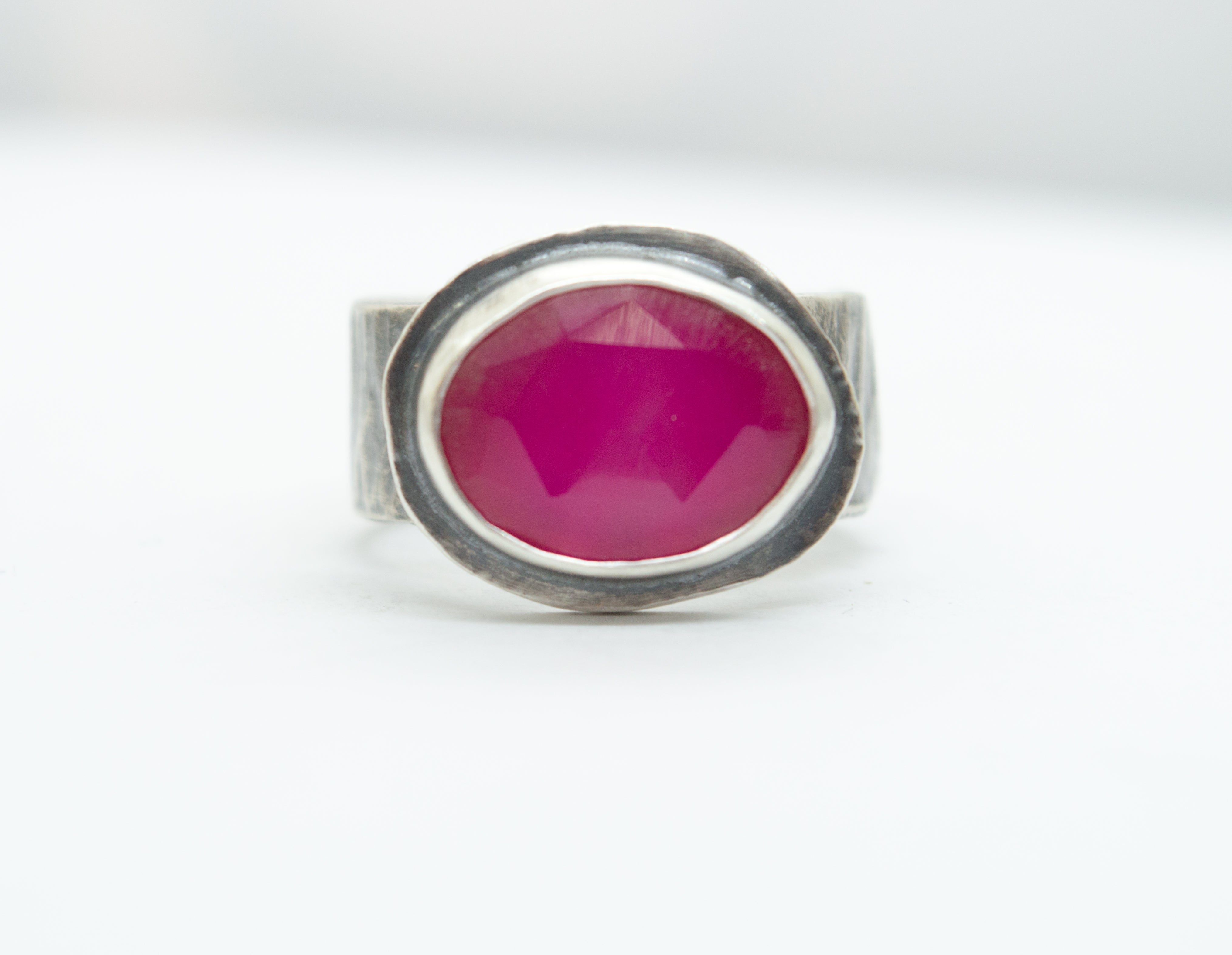 Ασημένιο δαχτυλίδι 925 με Ρόζ Χαλκηδόνιο(Pink chalcedony) - SILVERstro Κοσμήματα
