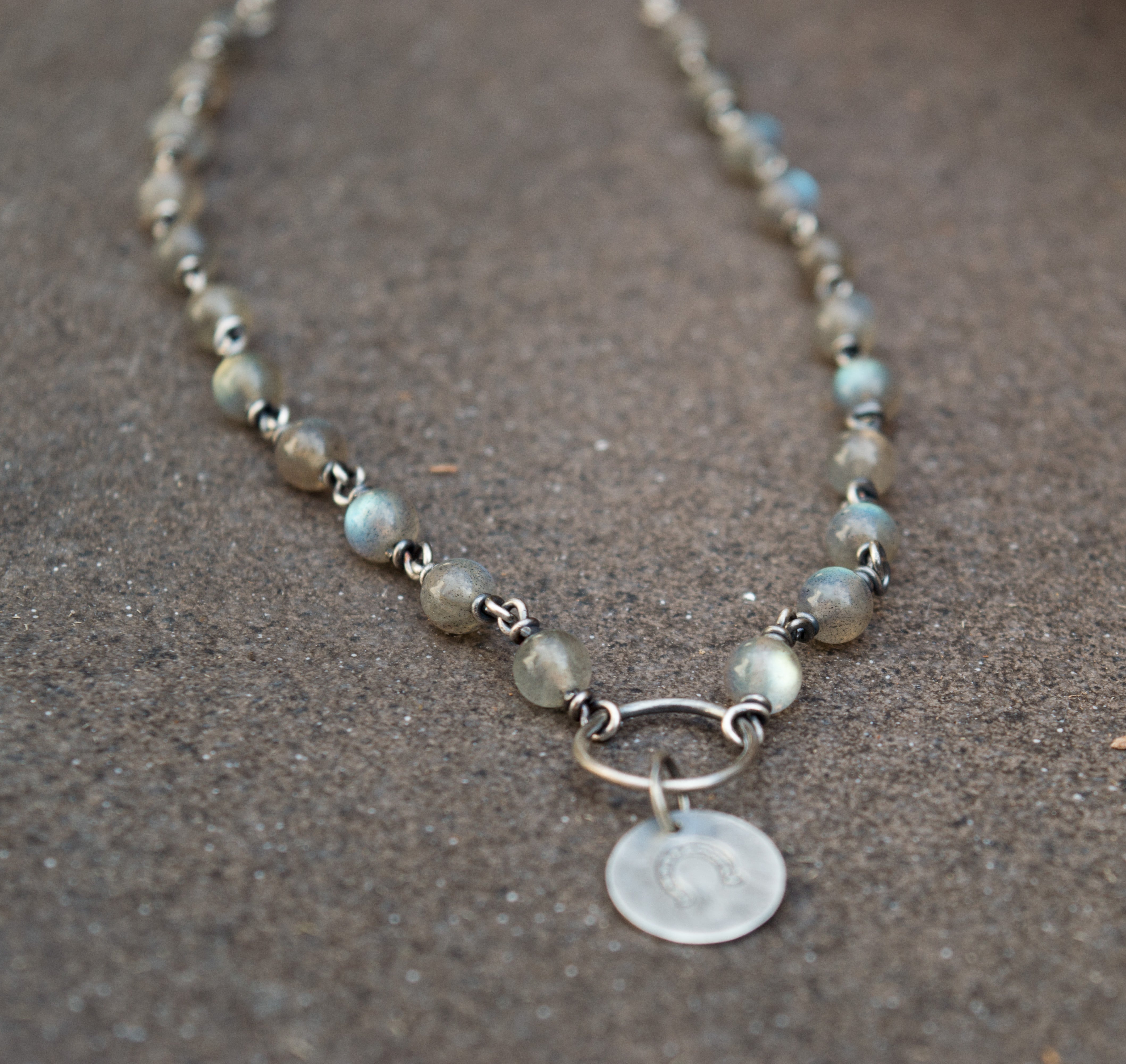 ασημενια κολιε