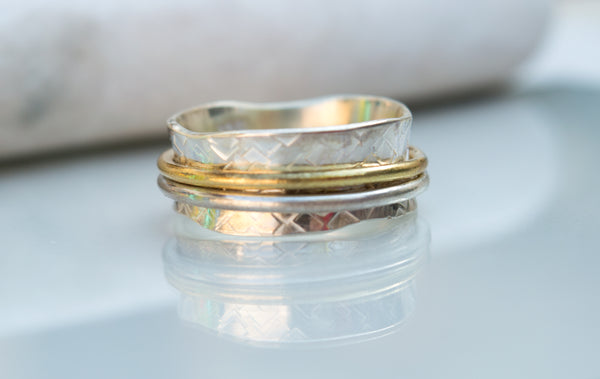 ασημένια δαχτυλίδια