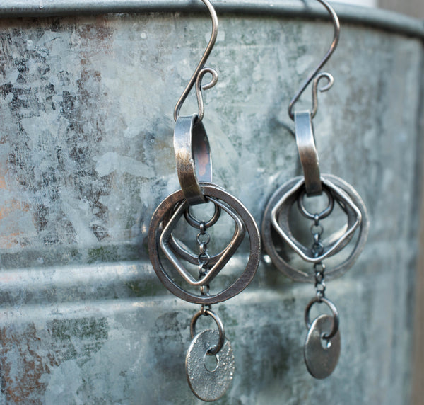 οξειδωμενα σκουλαρικια