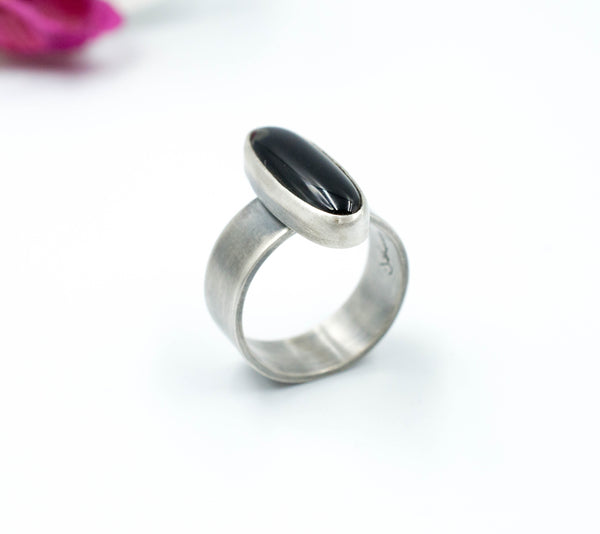 μαυρος ονυχας